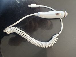 Auto Ladegerät weiss mit Spiralkabel und Lightning Stecker g