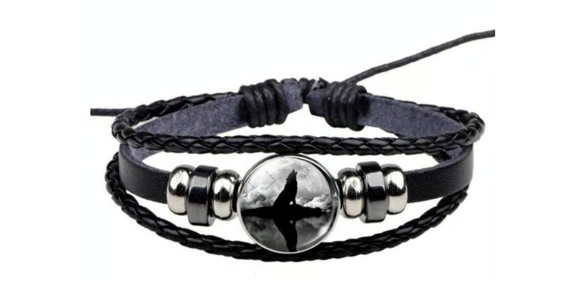 Bracciali & Braccialetti: Wolf Armband Kunstleder Neu! – Nuovo e nell'imballaggio originale da Walenstadt venduto da SchnaeppchenRabe