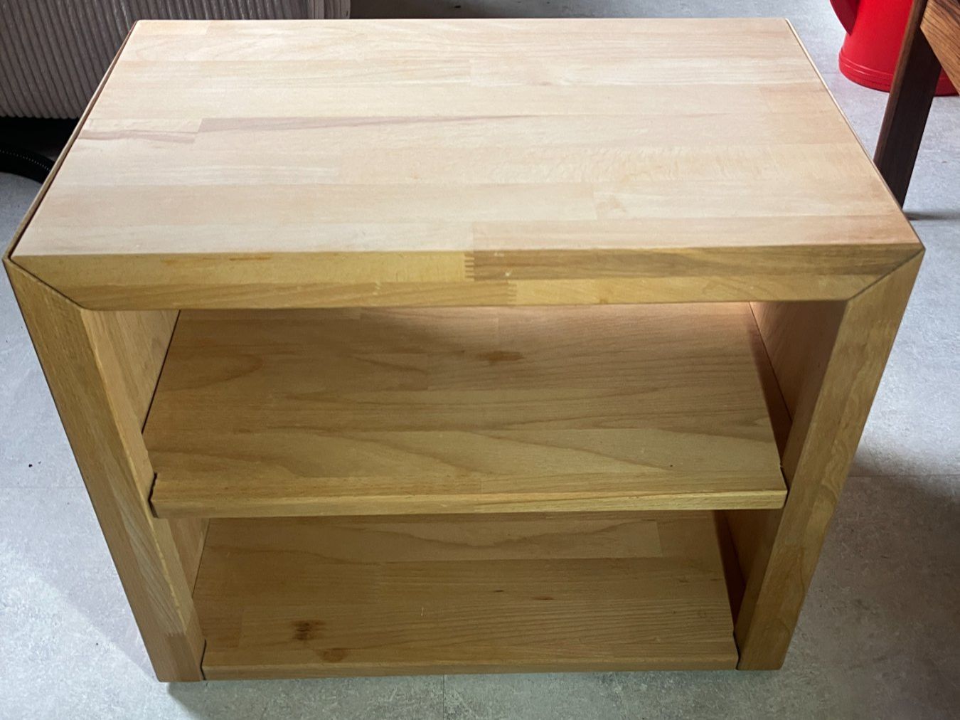 Tables de nuit: Nachttisch – D'occasion à Romanshorn par SnMy