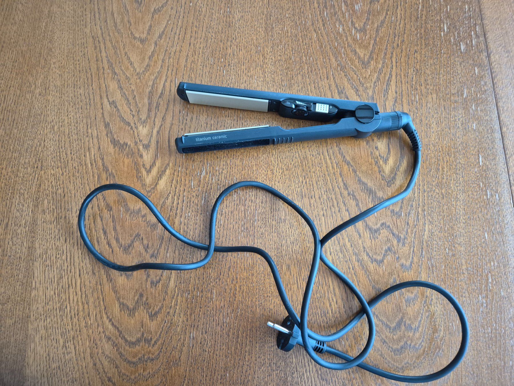 Autres soins des cheveux: Haargläter Babyliss – D'occasion à Unteraegeri par pacala