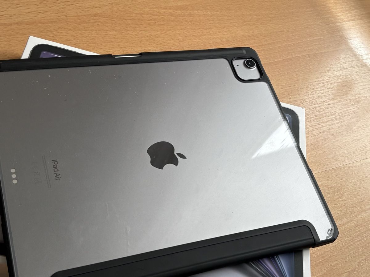Apple Tablet PC: Apple Ipad Air M2 – Nuovo (secondo la descrizione) da Rorschach venduto da pet_bk8s 6