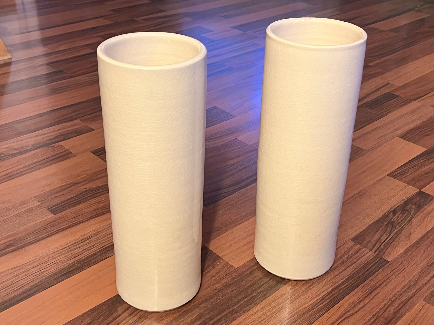Vasen & Gefässe: 2er Set grosse Vasen aus Keramik - Beige – Gebraucht aus Zollikofen von Lukimann