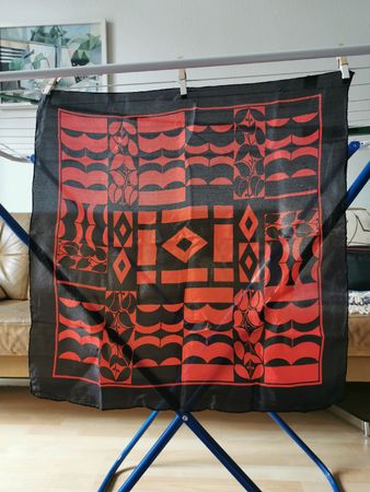 sehr feiner Vintage Seidenschal/ Foulard,51x52cm