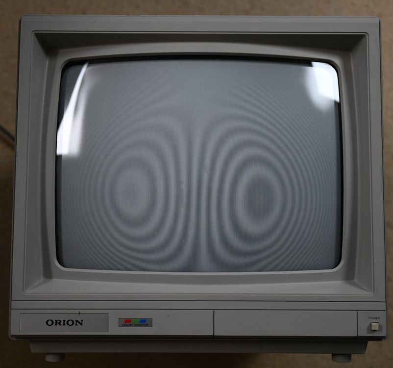 Orion CCM-14 RGB Video Farbmonitor (Gebraucht) in Seuzach für CHF 127 ...