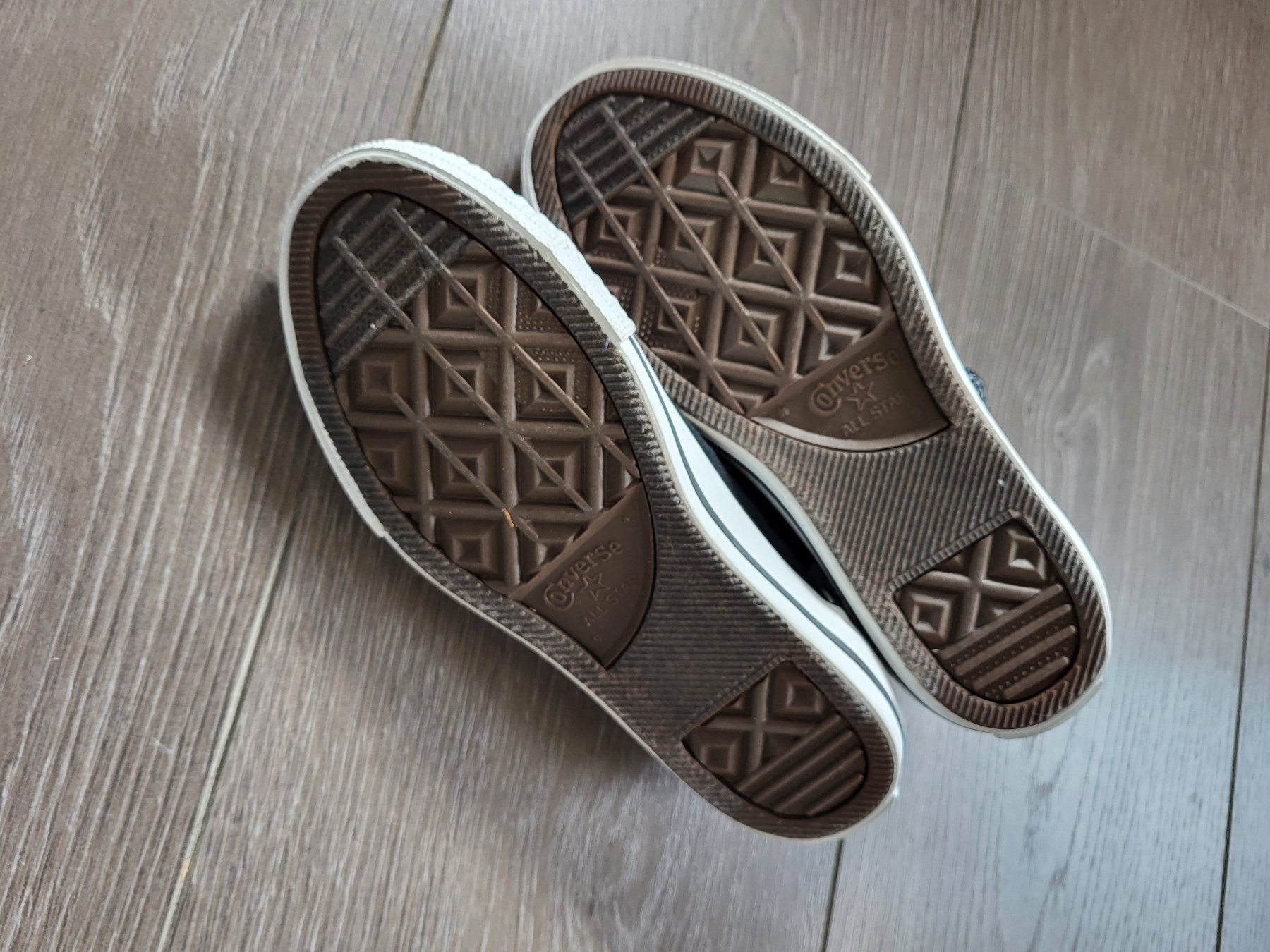 Chaussures garçon: Baskets Converse – D'occasion à Yverdon-les-Bains par Emavid 3