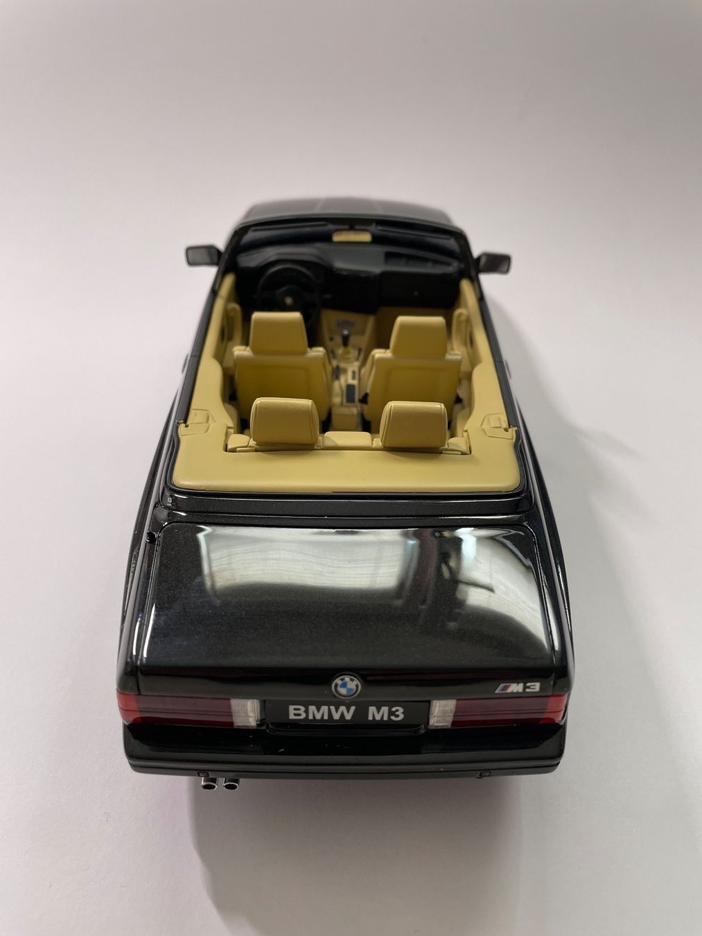 Otto Models Modellini d'auto: Ottomobile BMW e30 M3 Cabrio 1/18 OT1012 – Nuovo e nell'imballaggio originale da Sutz venduto da mtechcab 3