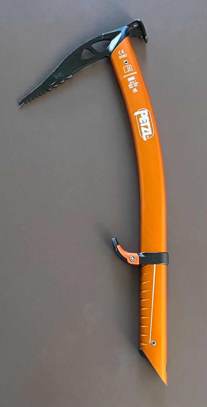 Petzl Kletterausrüstungen: Eispickel Petzl Gully mit Hammerkopf – Gebraucht aus Zürich von a75