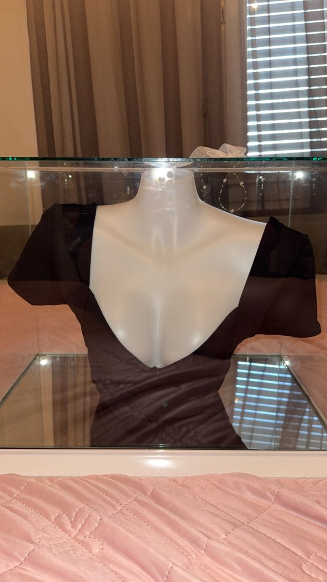 Top: Crop Top Damen kurzarm – Nuovo e nell'imballaggio originale da Buchs AG venduto da era_5wsj 7