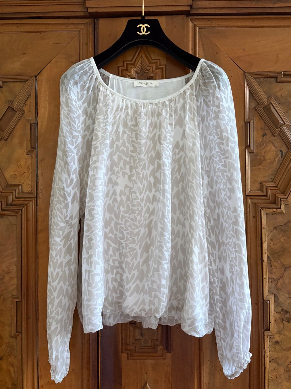 Anna Justper Chemisiers: ANNA JUSTPER  Bluse  Gr. M  30% Seide  70% Viskose – D'occasion à Interlaken par Bona55