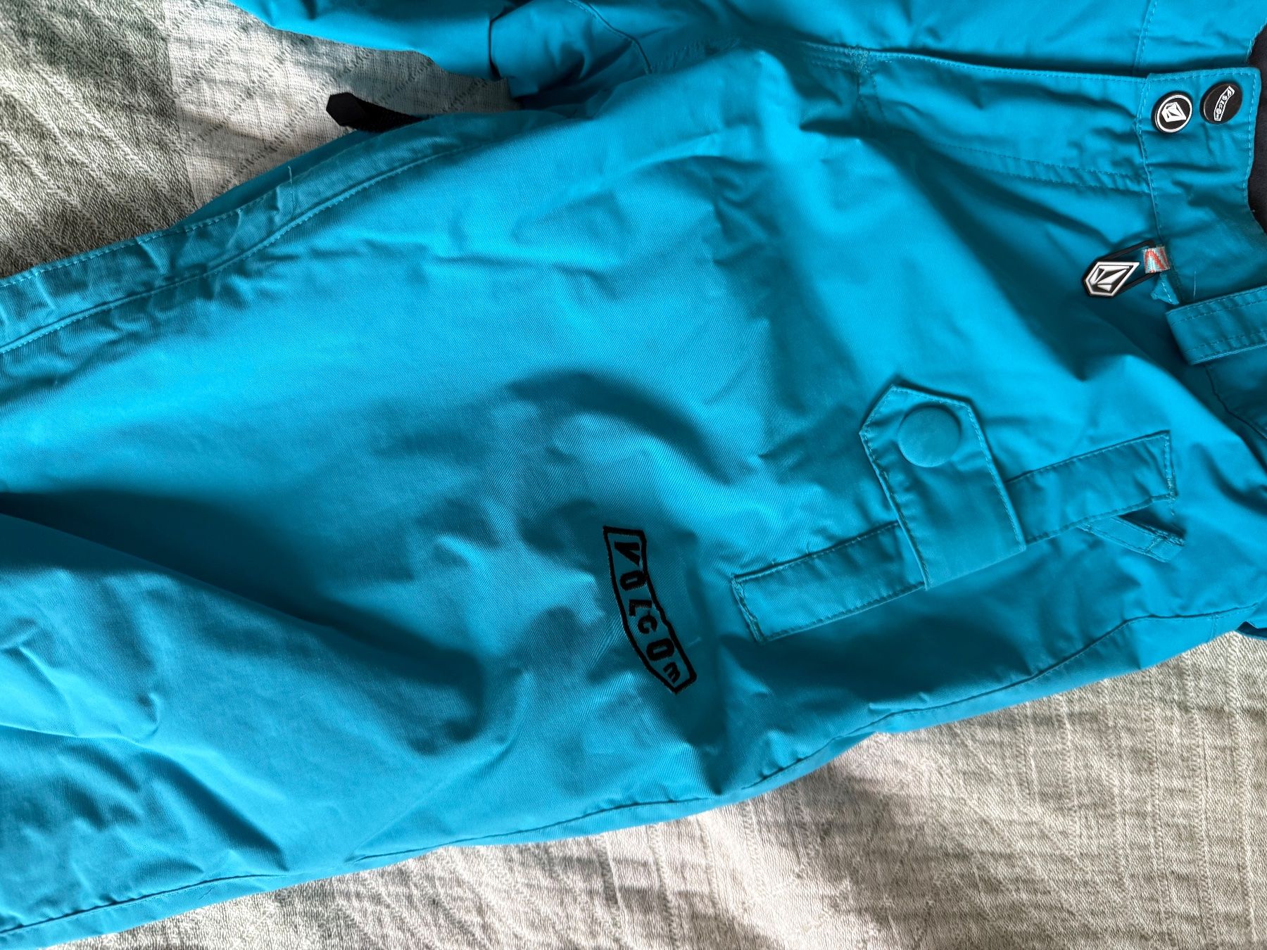 Volcom Pantaloni: Skihose Volcom S – Usato da Walenstadt venduto da nad_dm9g 5