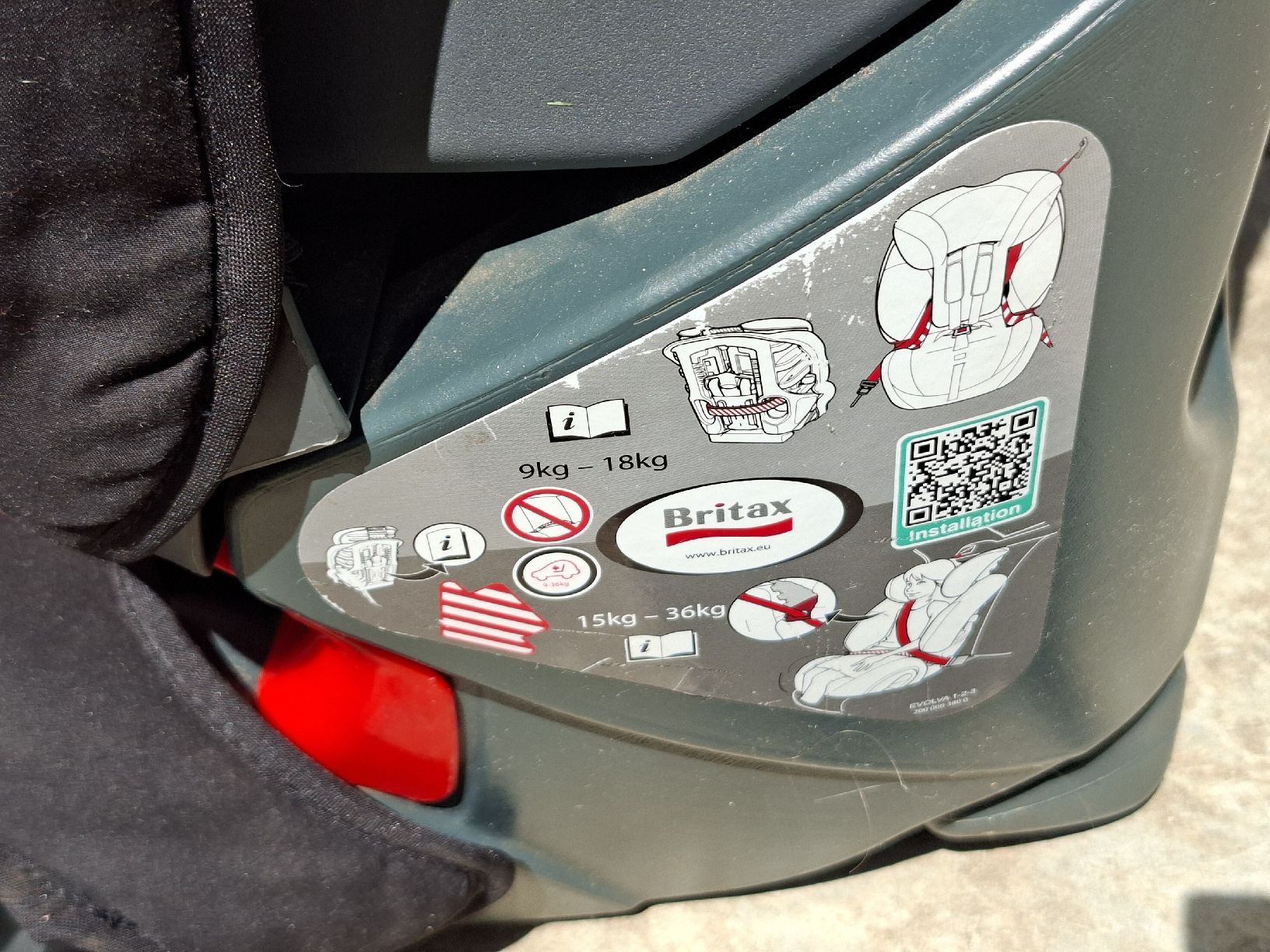 Britax Römer Sièges auto: Siège auto – D'occasion à Montmollin par islachat 6