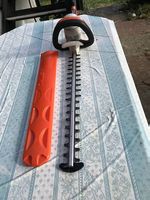 Taille-haie à fil électrique STIHL HSE 71