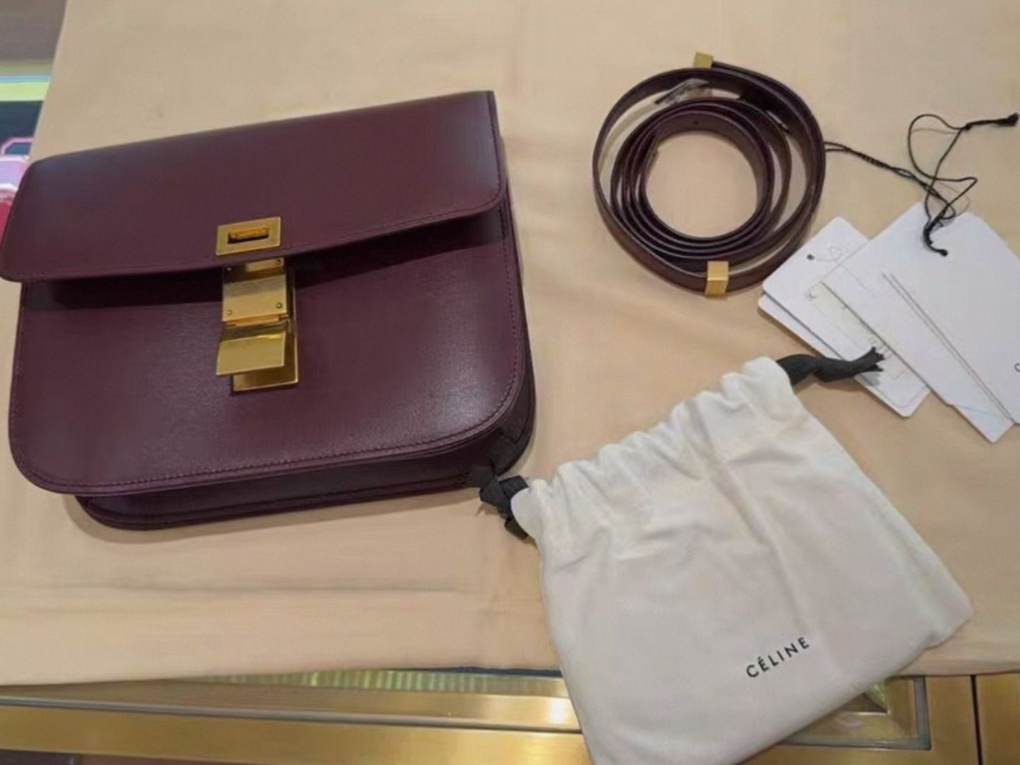 Celine Taschen für Damen: AB Fr.1-Celine BOX Medium Crossbody – Gebraucht aus Degersheim von Maas73 7