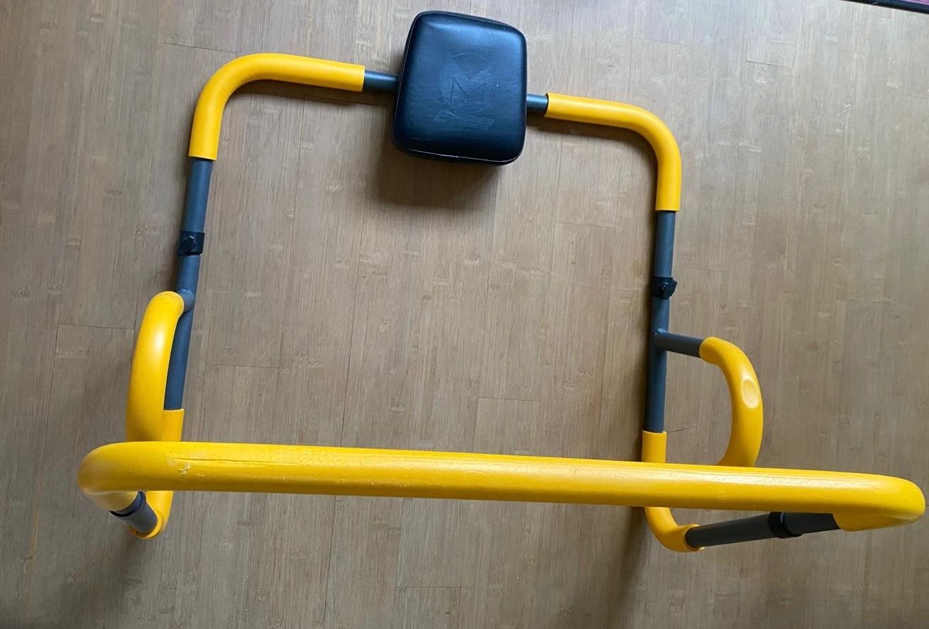 Hometrainer: Bauchtrainer Ab Roller Sit up E-Series – Gebraucht aus Horgen von smlecnik78