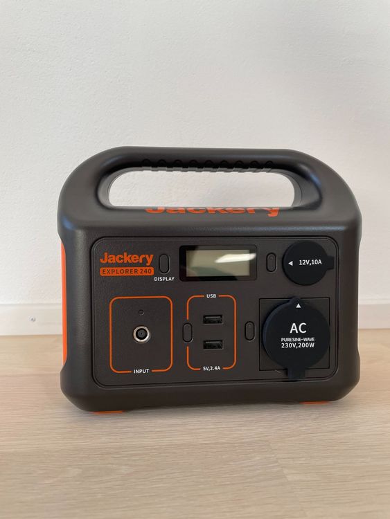 Jackery Solarmodul Solarsaga 100 Mit Jackery Explorer 240wh Kaufen Auf Ricardo 2464