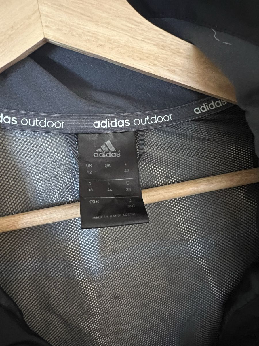 Adidas Giacche: Regenjacke GORETEX Adidas, Gr.38 – Usato da Zürich venduto da sve_2020 1