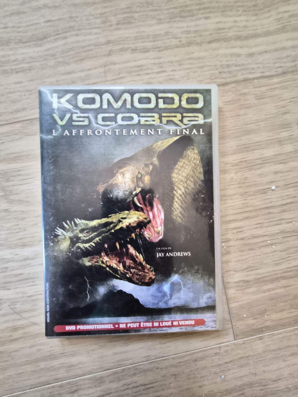 Tutti i DVDs: DVD Komodo vs Cobra L'Affrontement Final – Usato da La Joux FR venduto da car_ck96