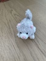 Stofftier Katze grau weiss klein gebrauchter Zustand