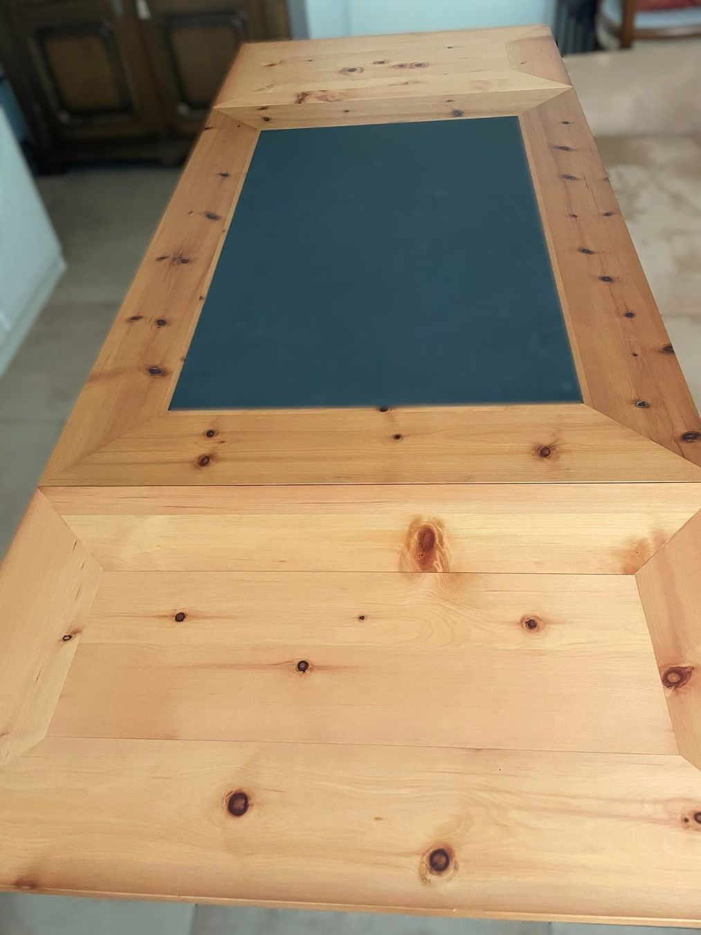 Tables: Tisch Arve mit Schieferplatte – D'occasion à Uster par Shadow4 3