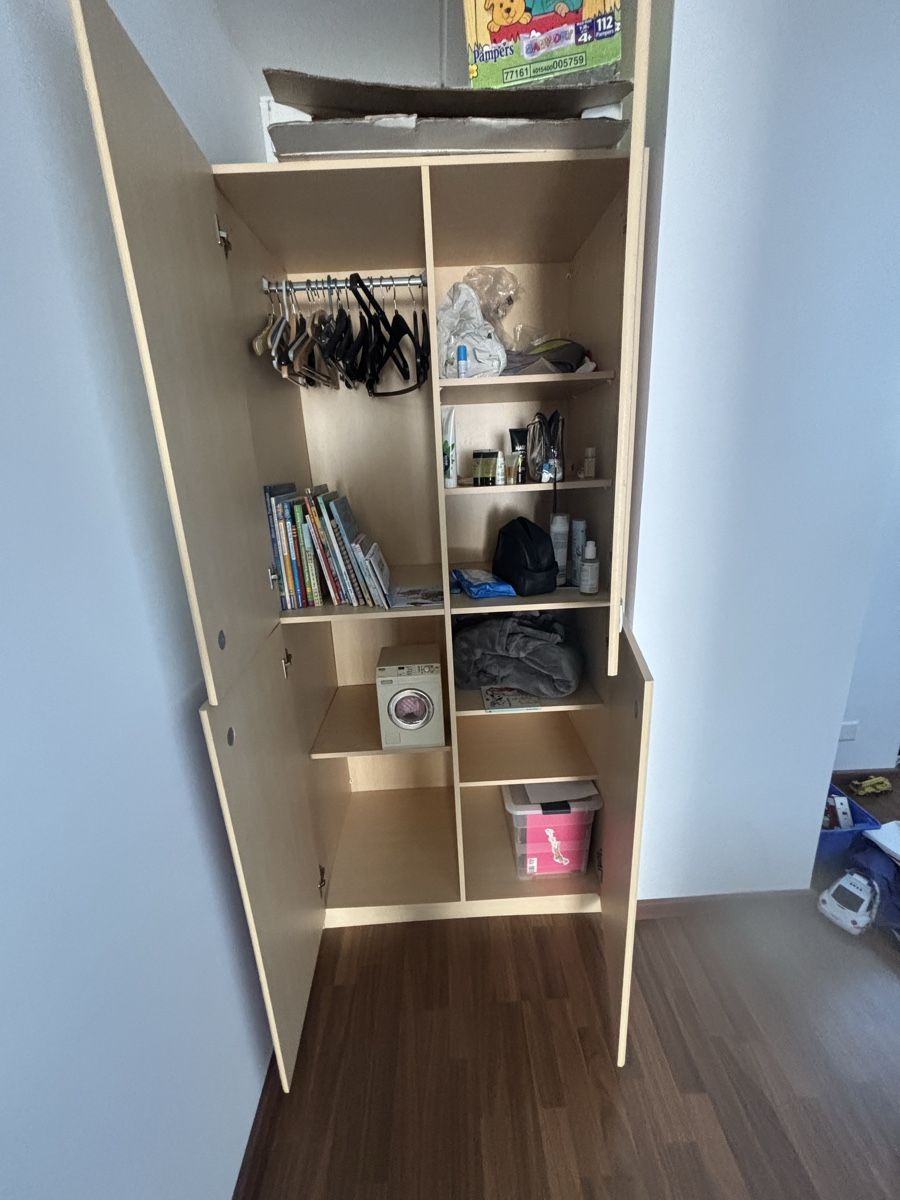 Armadi: Schrank rosa weiss – Usato da Hinwil venduto da Spazzo 1
