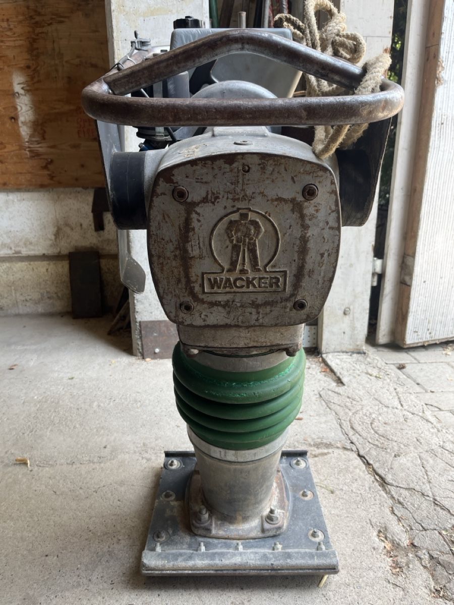 Wacker Neuson Toutes les machines: Wacker Stampfer BS50Y  – D'occasion à Stadel(Winterthur) par prutschi