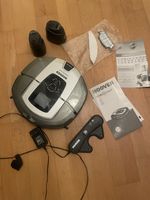 Saugroboter Hoover mit Zubehör