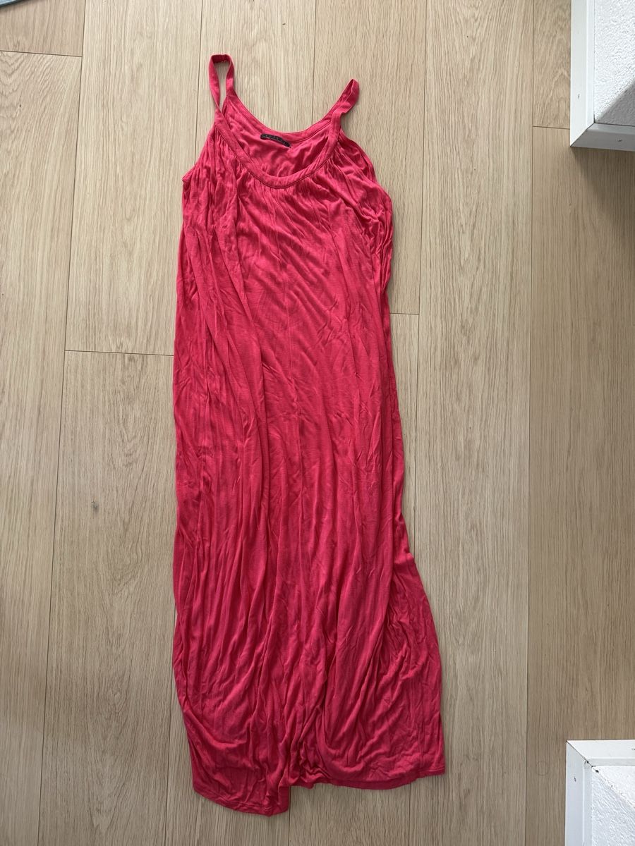 Kleider: Velvet Kleid gr S – Gebraucht aus Bünzen von Magdalena.K