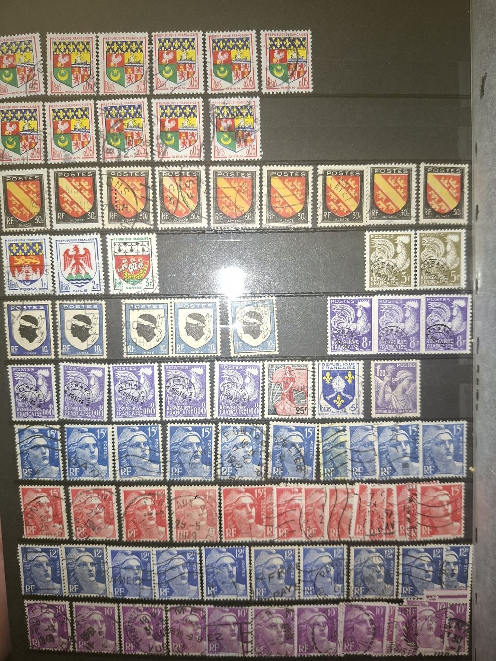Alle Briefmarken: Dublettensammlung Frankreich – Gebraucht aus Balgach von SIMEON27 6