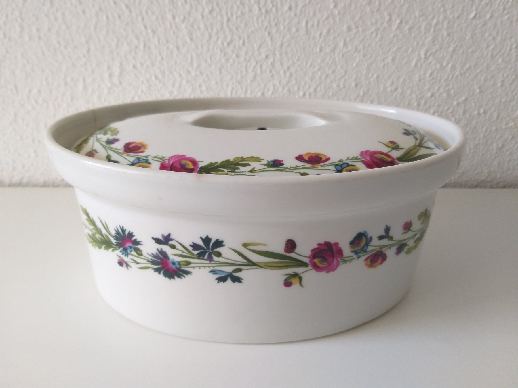 Teglie da forno: PORCELAINE DE PARIS Terrine – Usato da Cossonay-Ville venduto da Les_1001_perles