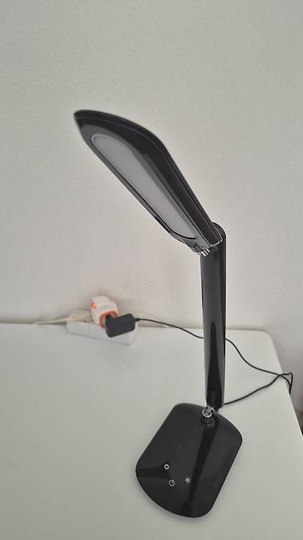 Lampade: ZUM VERSCHENKEN Tischlampe – Usato da Olten venduto da cocen