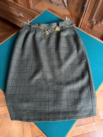 VINTAGE Rock 100 % Schurwolle  Größe L Zustand: Wie Neu