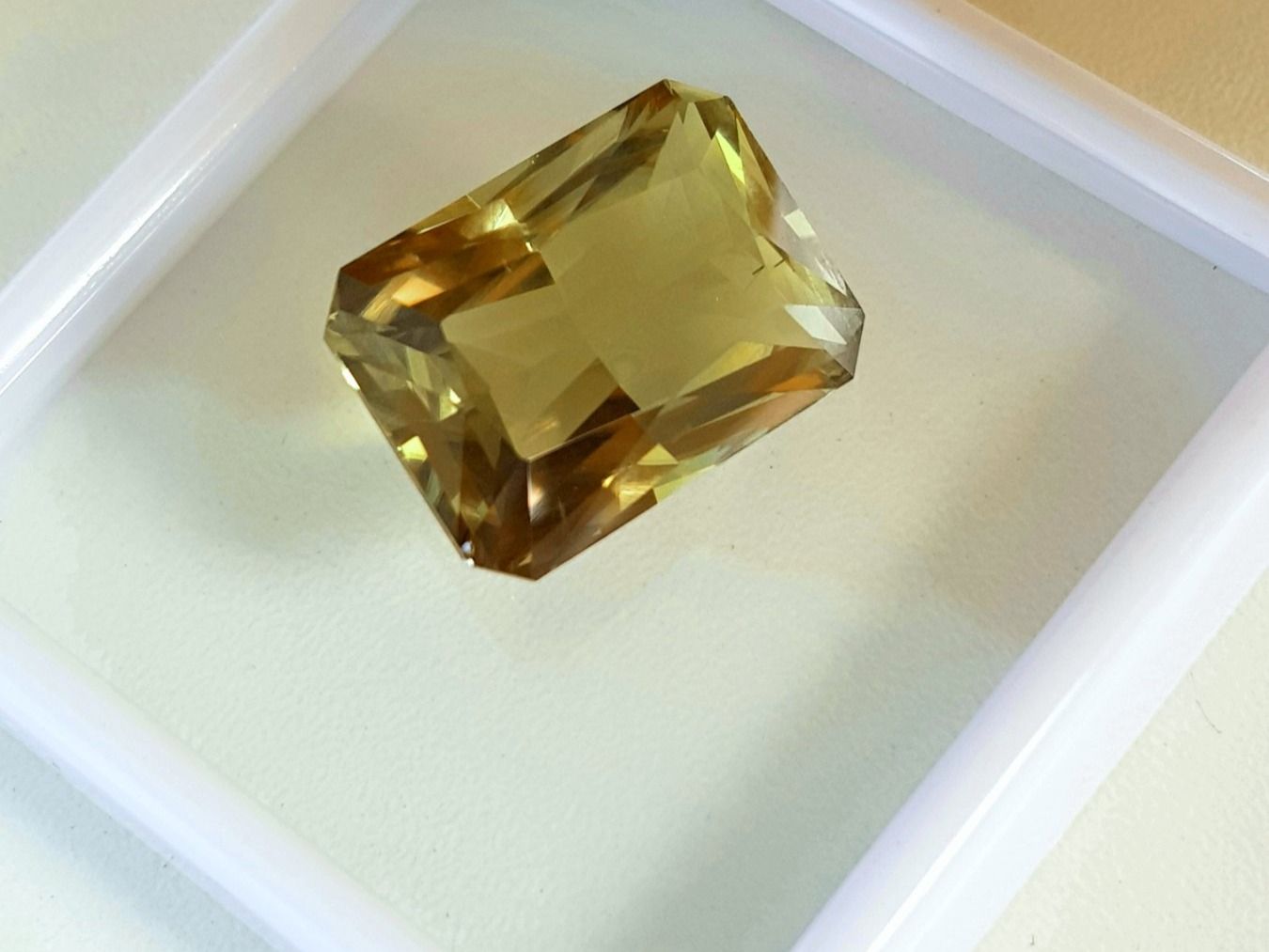 Pietre preziose: CSARITE, Diaspore mit Zertifikat – Nuovo (secondo la descrizione) da Wolhusen venduto da toni079 2