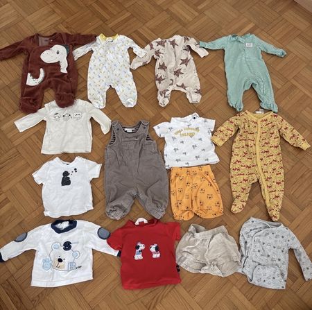 Baby clothes bundle