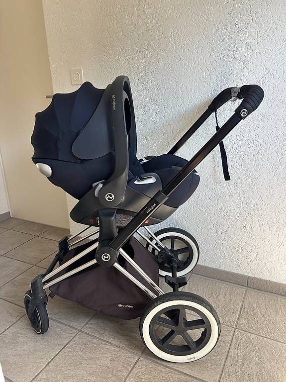 Sièges auto: Cybex Cloud Q Plus Autositz, Midnight Blue – D'occasion à Zollikon par nel_k5r2 3