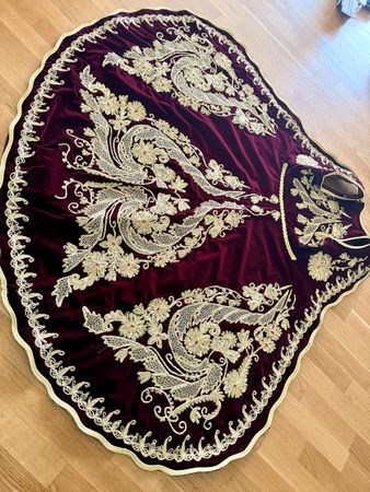 Dallama, traditionele Kleidung wunderschön!