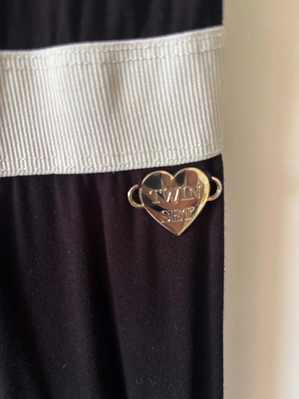 Twinset Kleider: Twinset Kleid Schwarz Weiss – Neu (gemäss Beschreibung) aus Rafz von mar_j7dl 2