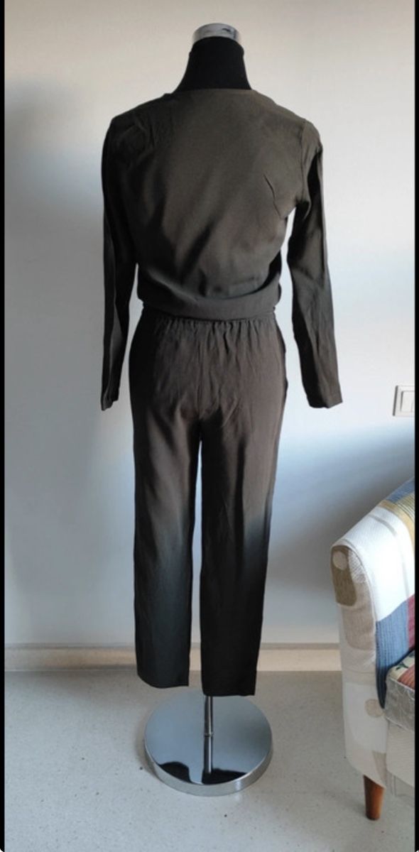 Massimo Dutti Jumpsuits: Combinaison Massimo Dutti – Gebraucht aus Versoix von wen_75xm 6