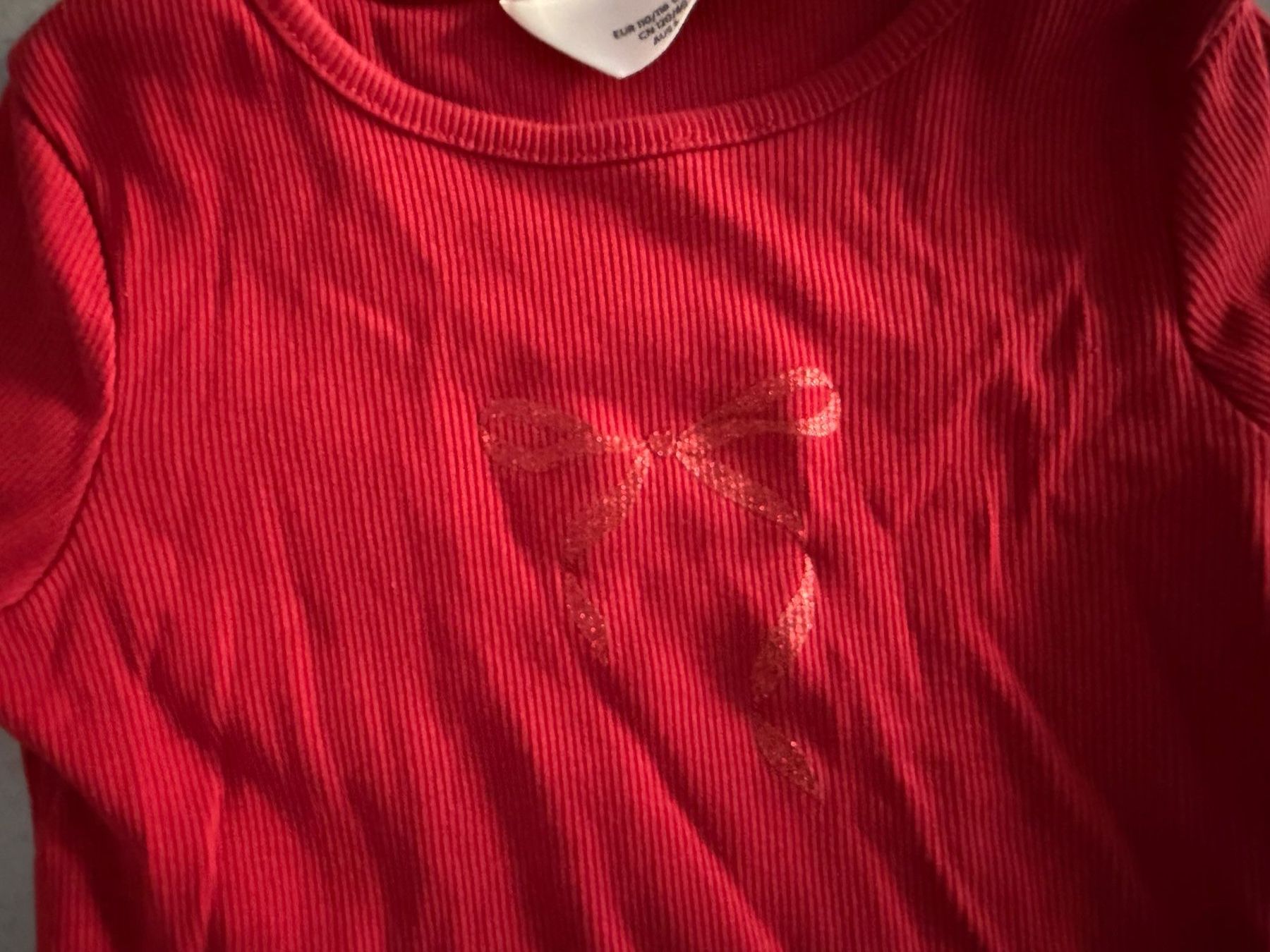 H&M Maglioni & Felpe: Pullover - Grösse 110/116 - H&M – Usato da Bülach venduto da Loredana13 1