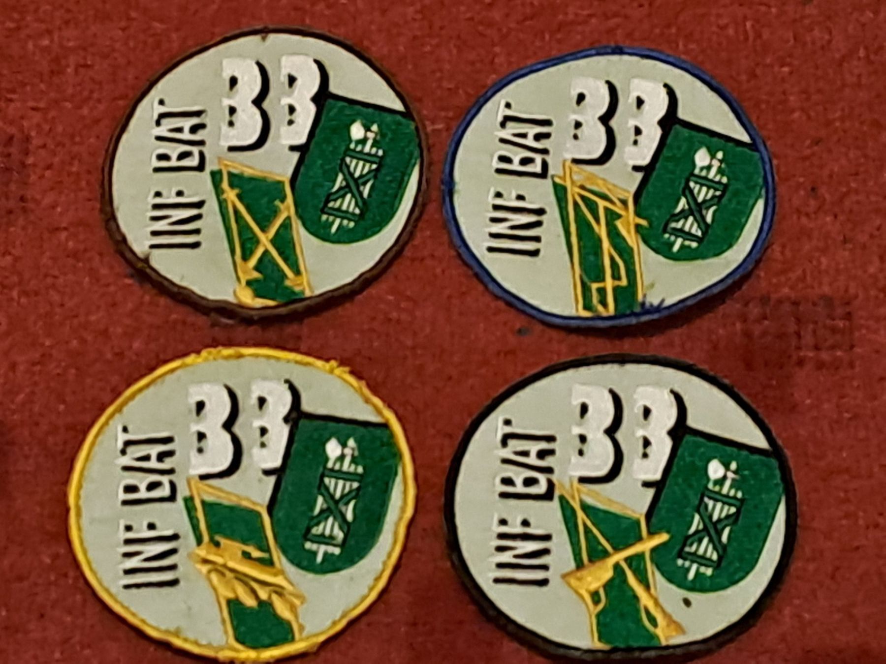 Schweizer Armee Placchette & Badge: 4 Badge der Inf. Bat. 33 – Usato da St.Gallen venduto da Infanteriewerk