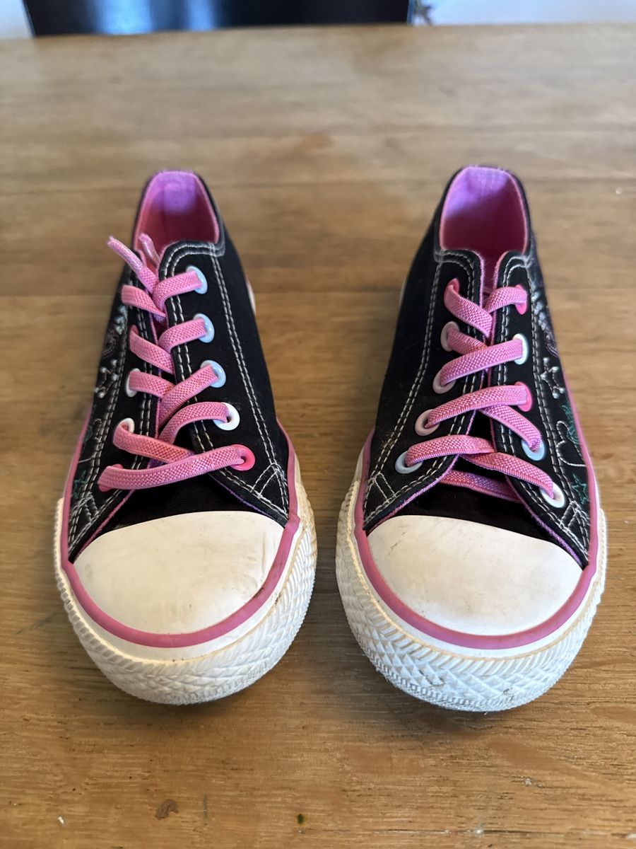 Scarpe per ragazze: Disney Sneaker Gr. 32 – Usato da Flüh venduto da domiri
