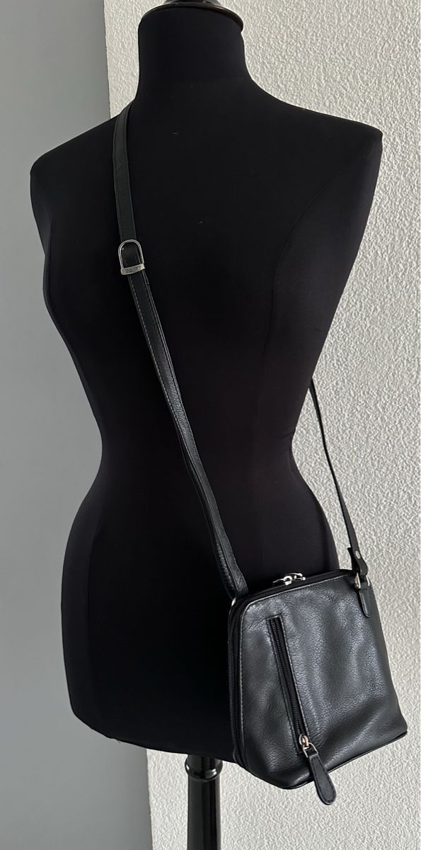 Borse da donna: Umhängetasche NIKA Leder schwarz – Nuovo (secondo la descrizione) da Münsingen venduto da Innchen