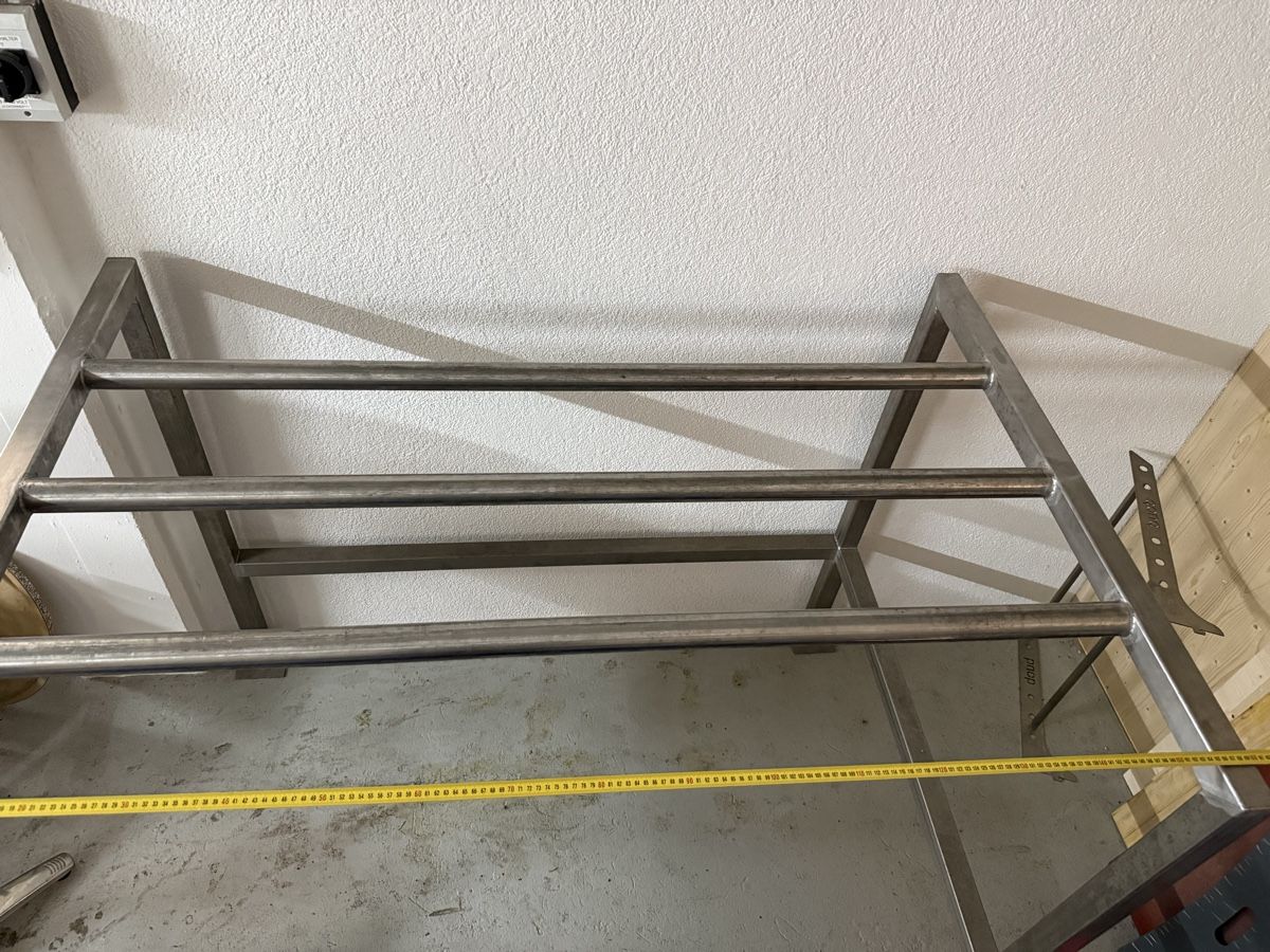 Altro in Decorazioni & Accessori: Edelstahl Untergestell – Usato da Tuggen venduto da gab_gmh9 4