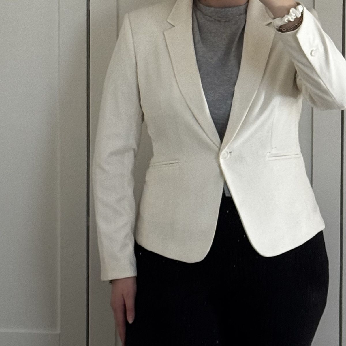 H&M Completi & Tailleur: H&M Blazer in weiss Gr. 44 – Nuovo (secondo la descrizione) da St. Gallen venduto da mic_y2tq 4