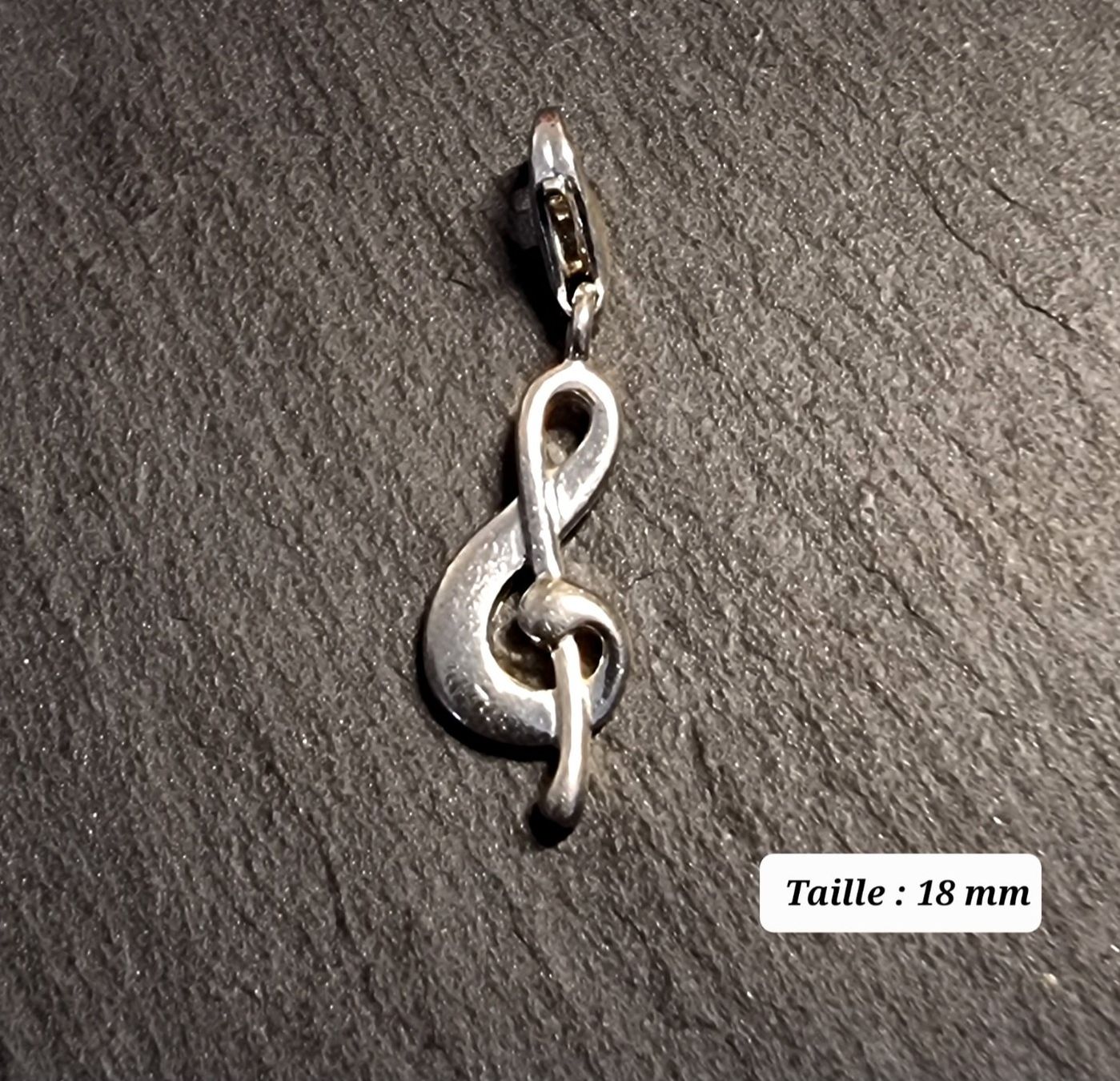 Thomas Sabo Ciondoli: Charm clé de sol Thomas Sabo – Usato da Veyrier venduto da Leilazizou