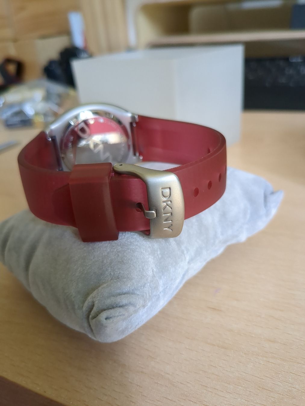 DKNY Orologi: Orologio DKNY donna glitterato – Usato da Bellinzona venduto da UnicumW 4