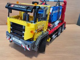 LEGO Technic 42024 Container-Truck