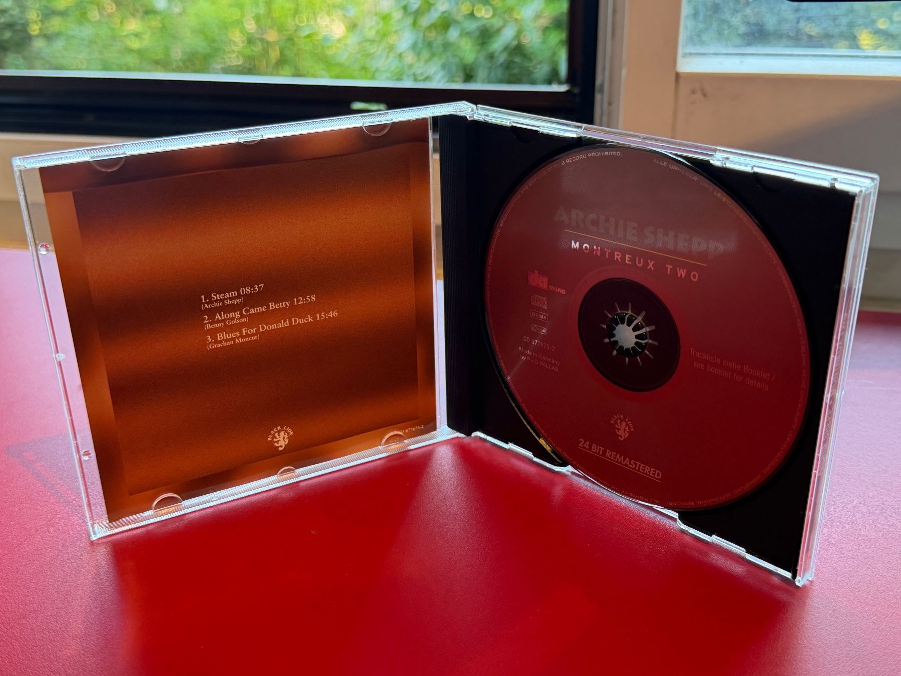 CD: Archie Shepp - Montreux Two - HF41B – Nuovo (secondo la descrizione) da Küsnacht ZH venduto da JazzRecords 4