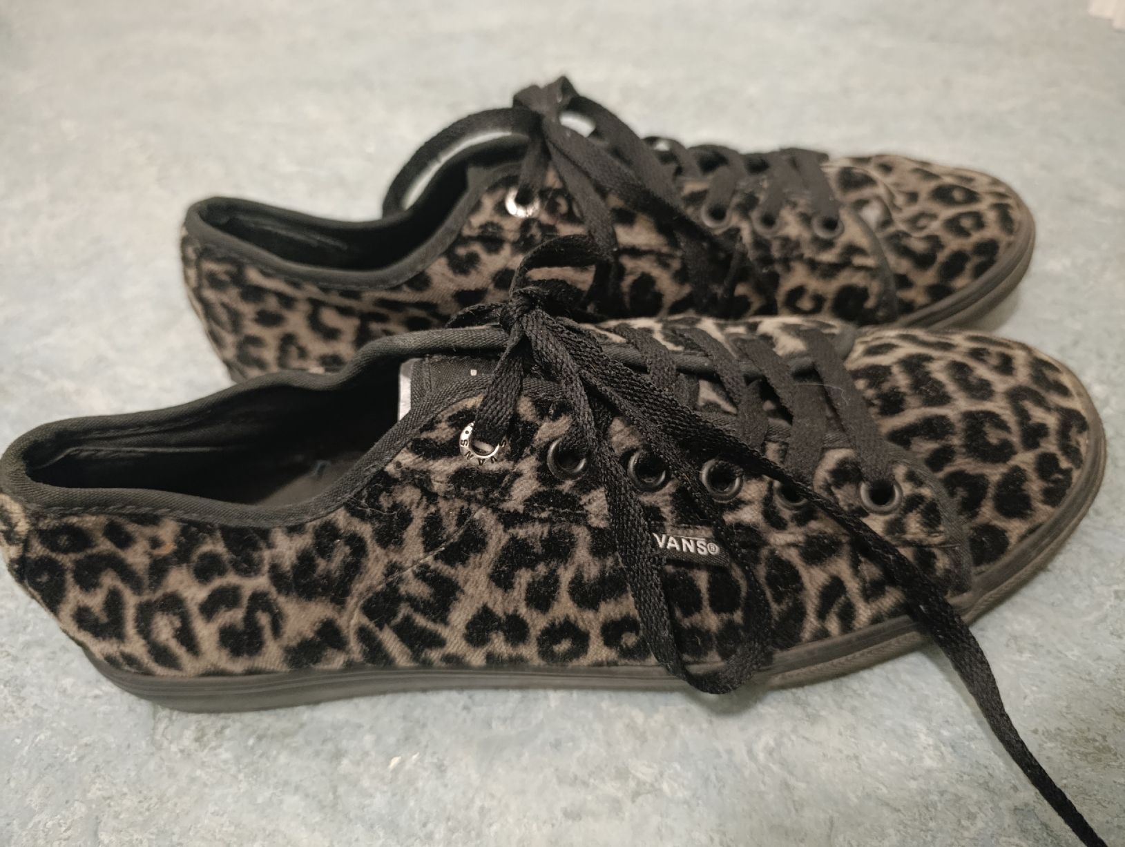Vans Chaussures femmes: Vans Jaguar Sneaker – Neuf (Voir description) à Wald ZH par Eleona 1