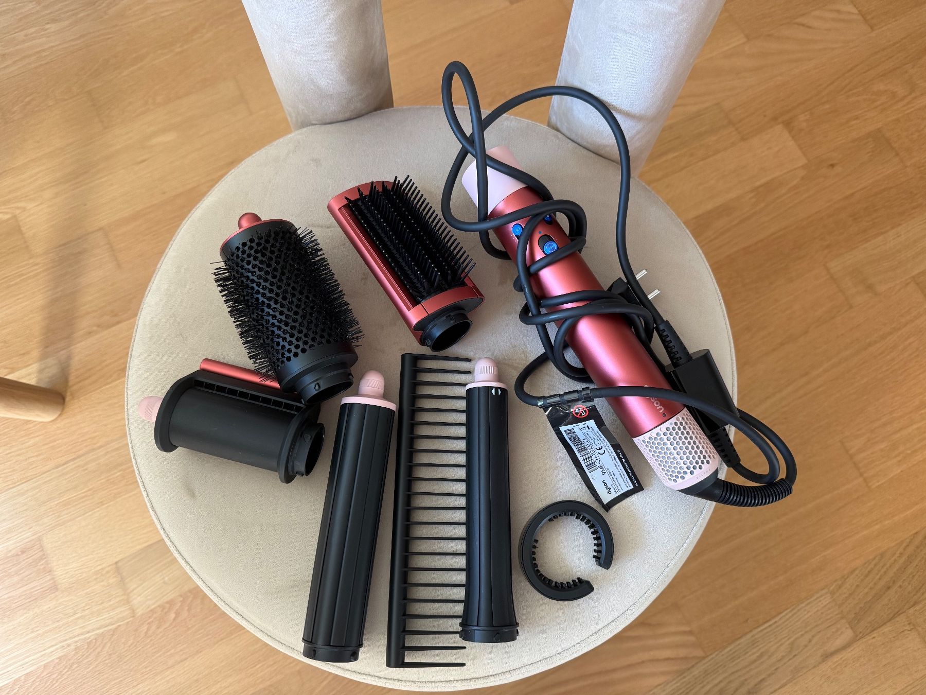 Dyson Asciugacapelli: Dyson Airwrap – Nuovo (secondo la descrizione) da Winterthur venduto da vik_9ws6 2