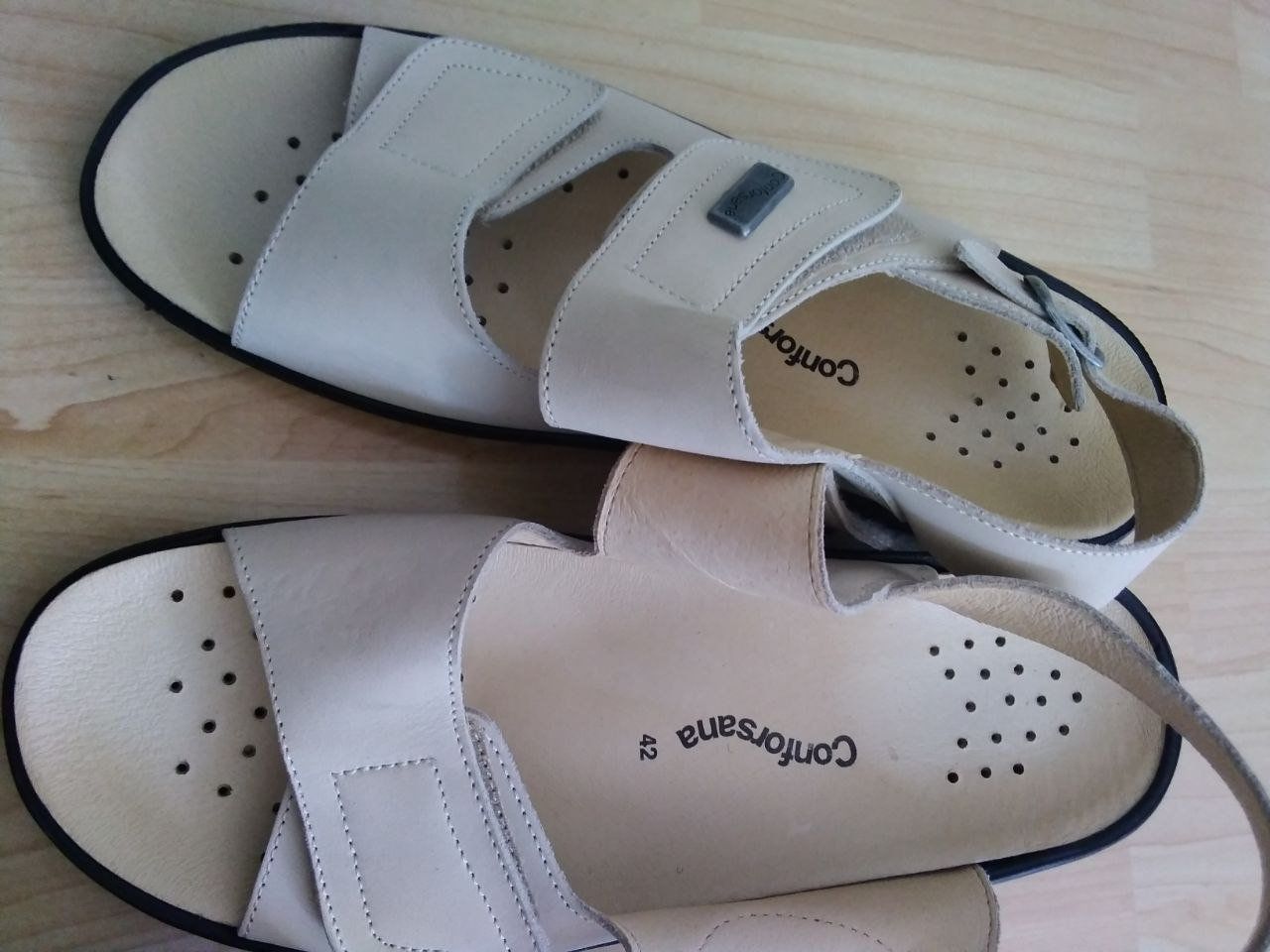 Scarpe da donna: Conforsana Sandalen, Gr. 42, weiss – Nuovo (secondo la descrizione) da Horgen venduto da mar_8rbw